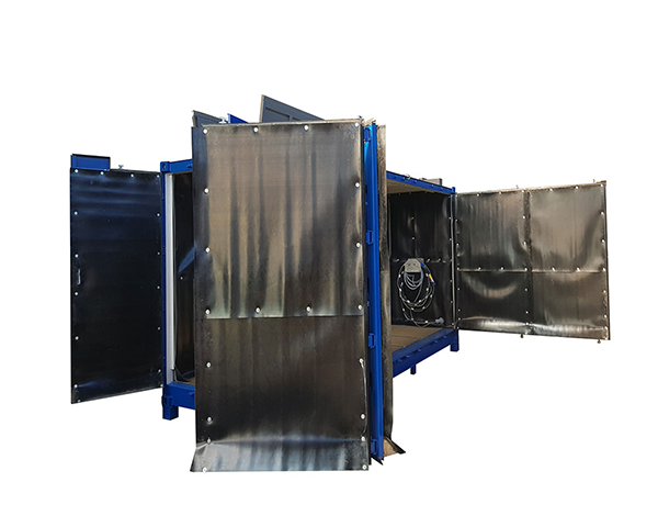 trahlcontainer 20 Fuss High Cube mit geöffneten Türen – Zugang zum Strahlraum