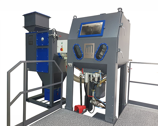fritz_maschinen_druckstrahlkabinen_dskkabine_smart_600x480 DSK Smart Druckstrahlkabine mit elektrischer Höhenverstellung und TFP 20 Entstaubungsfilter